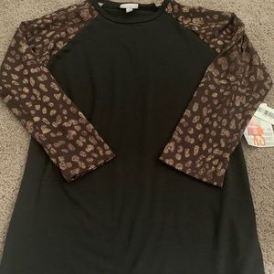 Xs randy shirt Lularoe NWT